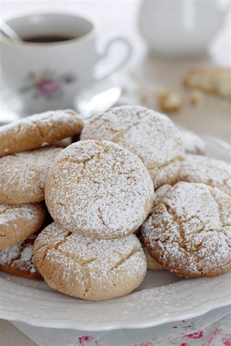 First, cream the butter, sugar and salt until light and fluffy. Danish Butter Cookies | Recipe | Danish butter cookies ...