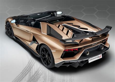 Galería Revista de coches Lamborghini Aventador SVJ Roadster