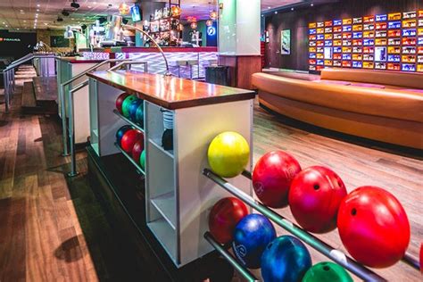 Frames Bowling Lounge 699 Photos And 1137 Reviews 550 9th Ave New