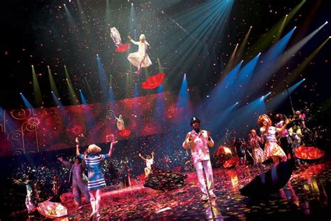 Cirque Du Soleils Love The Beatles Beatles Love Las Vegas Beatles Love Show The Beatles Las