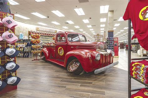 Qanda Exec Offers Glimpse Of What Buc Ees Is About Business