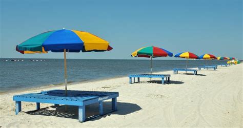 8 Best Beaches In Mississippi