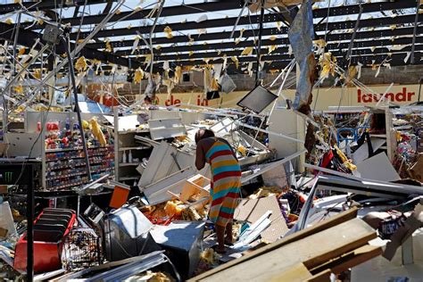 New Photos Reveal Heartbreaking Aftermath Of Hurricane Michael Tampa