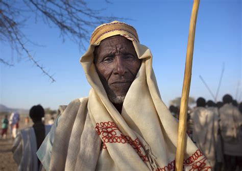 Old Man In Gada Ceremony In Karrayyu Tribe Ethiopia Flickr