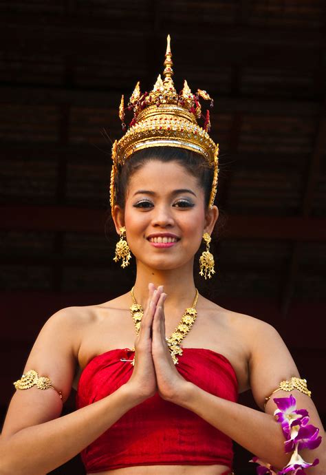 Young Thai Woman In Traditional Costume Bangkok Thailand Greg