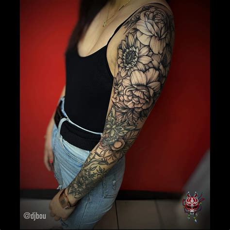 Girly Tattoo Sleeve Ideas For Women