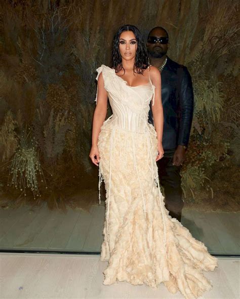 Kim Kardashian 2020 Kim Kardashian 2020 Vanity Fair Oscar Party In