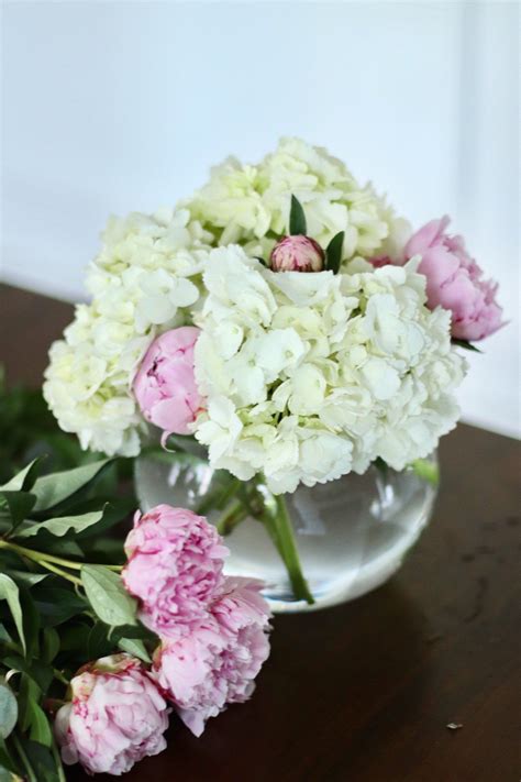 At your doorstep faster than ever. Easy 3-step DIY Peony Hydrangea Arrangement - Kinsey Walsh | Hydrangea arrangements, Pink ...