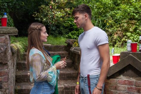 Hollyoaks Spoilers Lily Mcqueen To Run Away With Romeo Quinn After