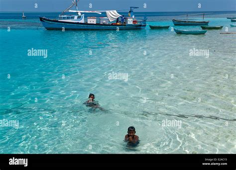 Maldives Alifu Dhaalu Atoll Local People And Meedhoo Island Off