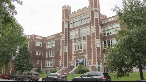 Saint Louis Public School Students To Return In Person Classes