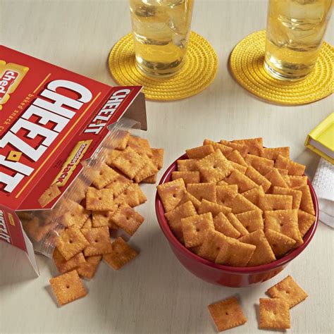 Real tasty satisfaction baked into every post. Cheez-It Baked Snack Cheese Crackers Cheddar Jack (12.4 oz ...