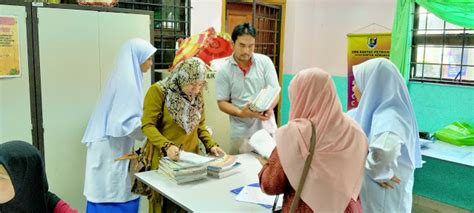 Semakan senarai permohonan sekolah kawalan tingkatan 1 2021 untuk penempatan kemasukan tingkatan 1 melalui sistem online public.moe.gov.my termasuk kemasukan sekolah agama smka. Pendaftaran murid tingkatan 1,2,3,4 dan 5 tahun 2020