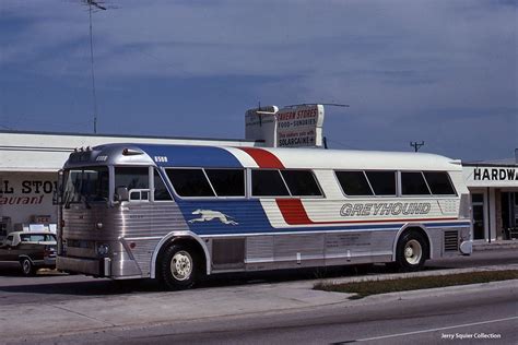 Greyhound 6568 Greyhound Bus Coach Bus