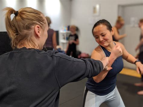 Women S Self Defense Workshop Girls Who Fight