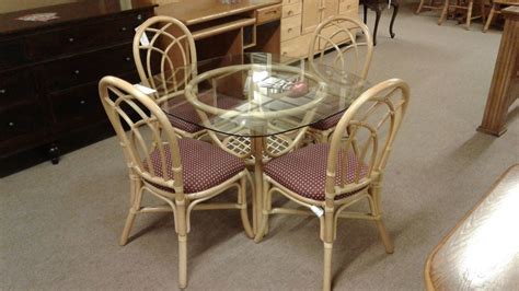 Rattan Dining Table4 Chairs Delmarva Furniture Consignment