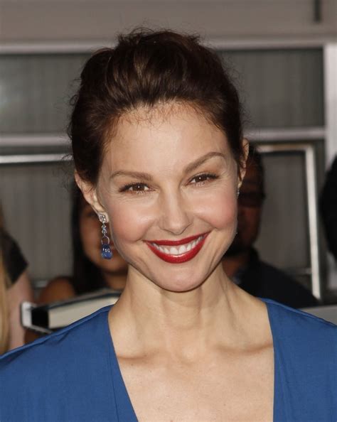 Ashley Judd At Arrivals For Divergent Premiere Photo Print 16 X 20