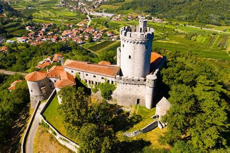 8 Different Types Of Castles Explained Photos Included Homenish