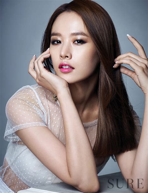 Jo yoon hee и др. twenty2 blog: Jo Yoon Hee in Sure May 2014 | Fashion and ...