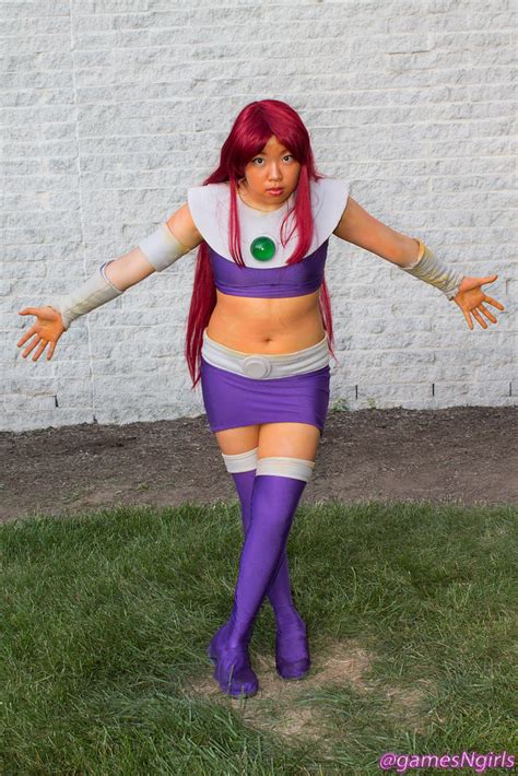 Starfire Cosplay A Photo On Flickriver