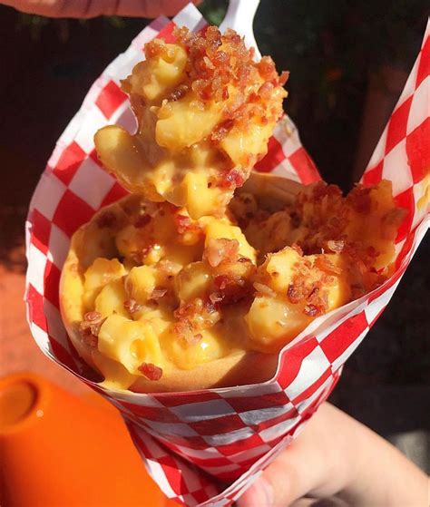 Best Disneyland Restaurants For Lunch | Disney california, Disney