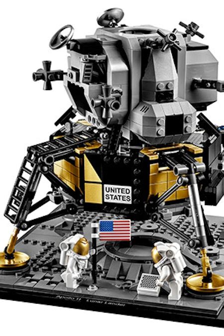 17 Toys To Celebrate Apollo 11s 50th Anniversary That Are So Cool