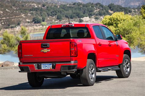 2017 Chevrolet Colorado Review Trims Specs Price New Interior