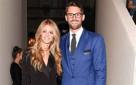Kate bock and kevin love are stepping out after their scary rafting accident! Richard Jefferson Asks Kevin Love for Pictures of His Girlfriend Kate Bock - National Basketball ...