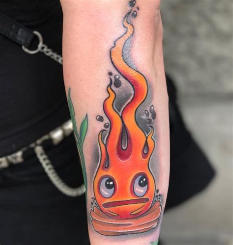 Any other tattoo drawn with the flames will influence the meaning of this tattoo. 85+ Flame Tattoo Designs & Meanings - For Men and Women (2019)