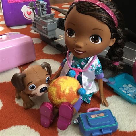 Doc Mcstuffins Pet Vet Interactive Doc And Pets The Gingerbread House