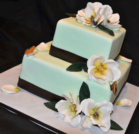 Magnolia Cake Magnolia Cake Wedding Cakes Creative Wedding Cakes