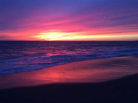 Sunset in malibu | Sunset, Malibu, Beach