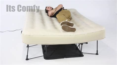 Ivation Ez Bed 7 In Queen Size Air Mattress With Built In Pump Easy Inflatable Mattress