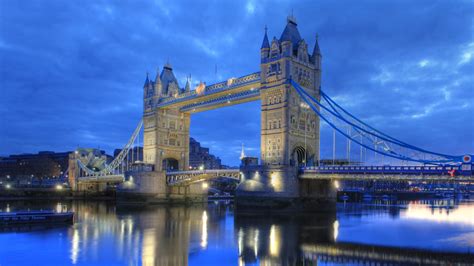 Tower Bridge In London Hd Wallpaper Background Image