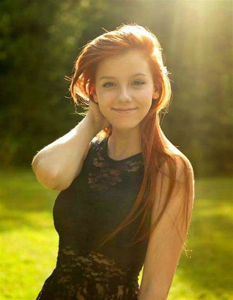 Pin By Fred Kahl On Red Heads Redhead Beauty Redheads Ginger Models