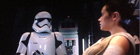 Daniel Craig As A Stormtrooper In Star Wars The Force Awakens Pics