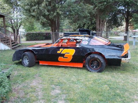 Get performance engine parts, wheels, shocks, springs, safety gear, building products and more. Street Stock, Hobby Stock for sale on RacingJunk ...