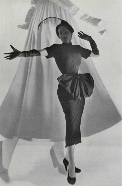 1947 Christian Dior Short Sleeved Mandarin Collared Dress With