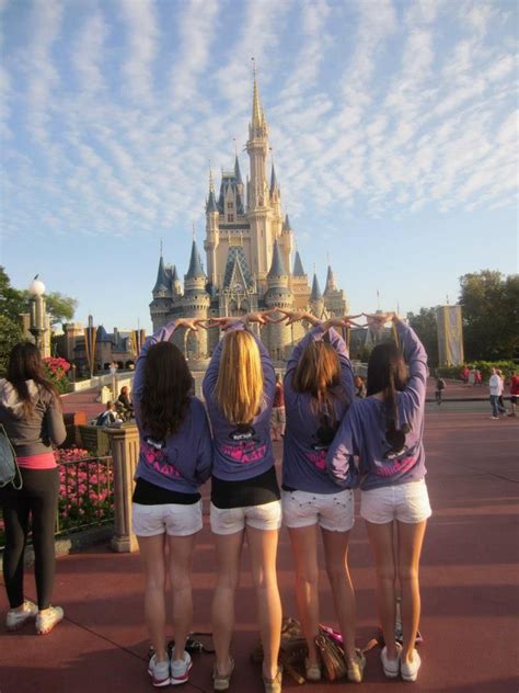 Total Sorority Move Illinois State Sorority Life Adpi How To Take Photos