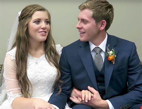 Joy Anna Duggar Got Pregnant Out Of Wedlock Signs ‘counting On