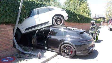 Crashes Wrecks Porsche News And Trends Insideevs