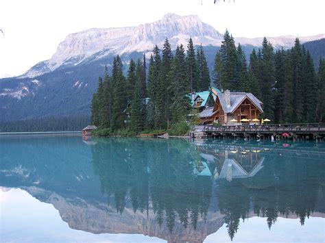 Emerald Lake Lodge Alberta Artofit