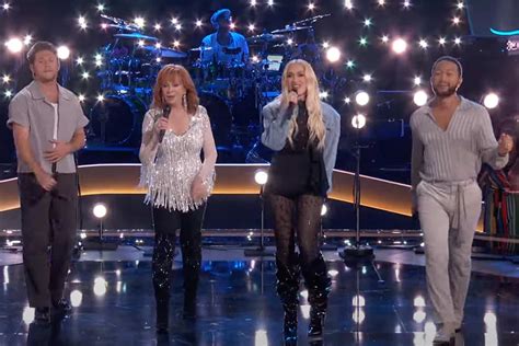 Watch Niall Horan John Legend Reba Mcentire And Gwen Stefani Team Up To Deliver A Classic Rock