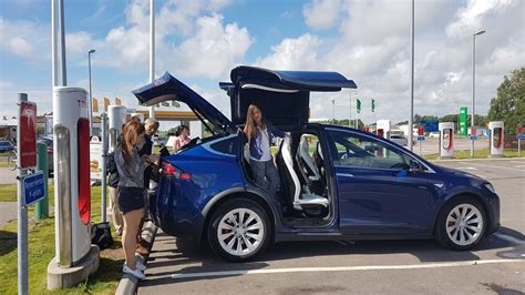 We need to start sharing information regarding hotel destination charging. Tesla destination chargers on family vacation - YouTube