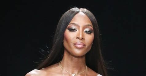Liam Paynes Ex Naomi Campbell Shatters Thermometers With Stark Naked