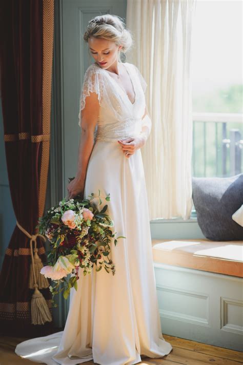Bridal Inspirations: Modern Classic + Elegant Vintage - BLOVED Blog
