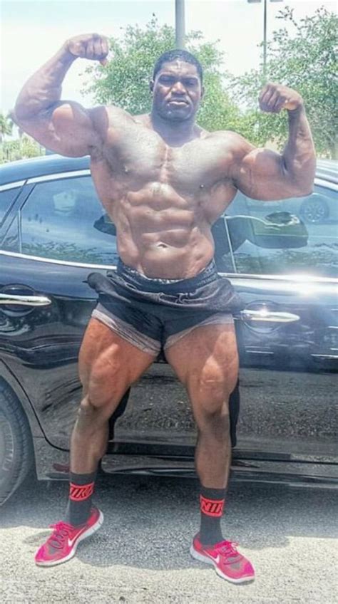 Thickasawrist Black Bodybuilder Muscle Men Muscle