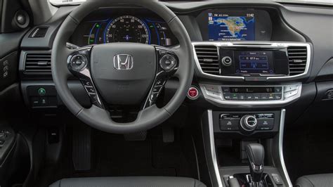 2014 Honda Accord Hybrid First Drive Report