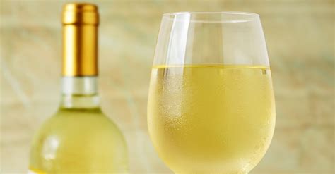 The Best Health Benefits Of White Wine Health Cautions