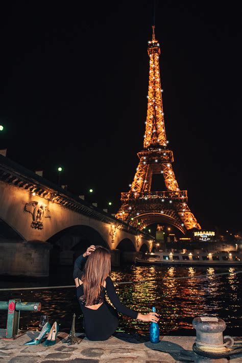 Night Photosession For A Girl In Paris With Parisphotographer Girl In